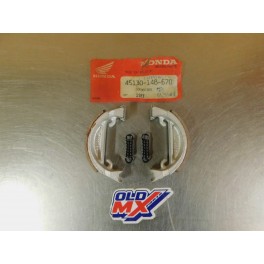 Mâchoires de frein Honda PA50 HOBBIT 1978-1981 45130-148-670