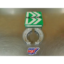 Mâchoires de frein arrière NEWFREN Kawasaki KD 80 1988-90/ KDX 200 1983-88/ KH 125 1977-81/ KX 125 1982-85 GF1235