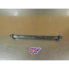 Axe de bras oscillant Honda 600 XLM 