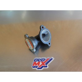 Bouchon de radiateur + tube de raccord Suzuki 250 RGV VJ22