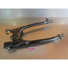 Bras oscillant Suzuki 125 GN