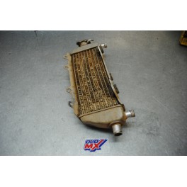 Radiateur droit YAMAHA 250 YZ 2002