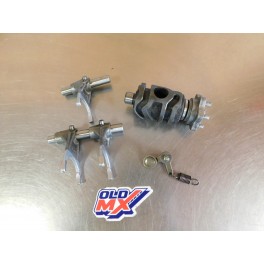 Fourchettes + barillet de sélection Kawasaki 250 KDX