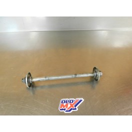 Axe de roue avant Kawasaki 85 KX 