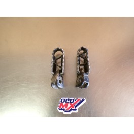 Cales pieds Yamaha 250 YZ 1979
