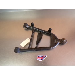 Triangle inférieur avant droit TGB 400/425 Blade