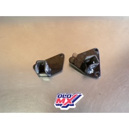 Supports de cales pieds Suzuki 125 Intruder