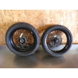 Roues supermotard Honda NX 650 Dominator