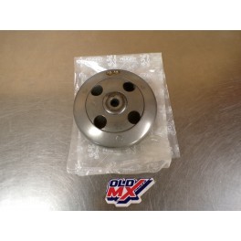 Cloche embrayage neuve PEUGEOT 50 Trekker/Vivacity/Speedfight