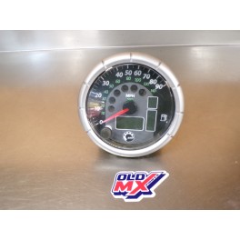 Compteur / tableau de bord Can-Am 650 Outlander 2005-2007 
