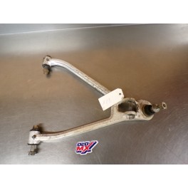 Triangle alu sup&eacute;rieur droit Can-Am 650 Outlander 2005-2007