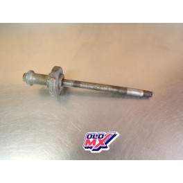 Axe de roue arri&egrave;re Honda 125 XLS