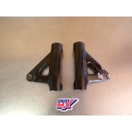 Pattes de phare Yamaha 125 DTF Type 1F9