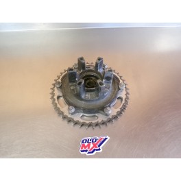 Porte couronne Suzuki 600 DR