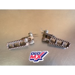 Cales pieds Suzuki 250 PE