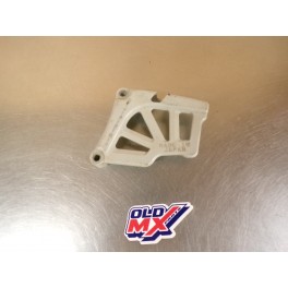 Protection pignon sortie de boite Yamaha 250 YZ 2002-2004