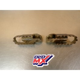 Cales pieds Suzuki 125 TS
