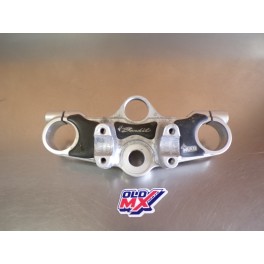 T&eacute; de fourche sup&eacute;rieur Suzuki 600 Bandit