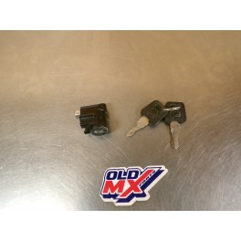 Verrous de colonne de direction + cl&eacute;es Can-Am 400 OUTLANDER EFI