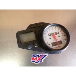 Compteur Triumph 955i 