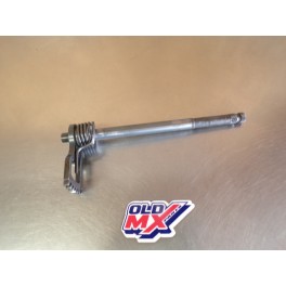 Axe de s&eacute;lecteur Suzuki 125 TSR