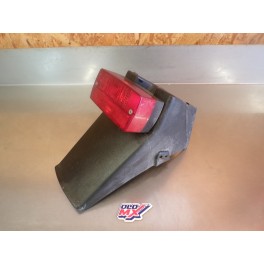 Support de plaque + feux arri&egrave;re Derbi 50 Fenix