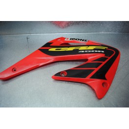 Ouie de radiateur droite Honda 450 CRF 2003 Ouie de radiateur droite Honda 450 CRF 2003