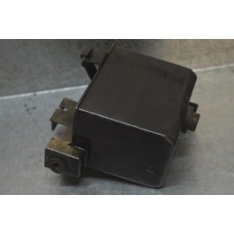 Support de batterie Yamaha 750 FZ