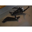 Supports cale pieds + pedale de frein et maitre cylindre de frein arriere HONDA 650 NTV