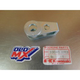 Tendeur de chaîne Kawasaki KX 80 1986-1987/ ZX 500 1985-1990/ ZX 600 1985 33040-1063