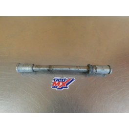 Axe de roue avant Kawasaki 600 ZZR 1995-2004